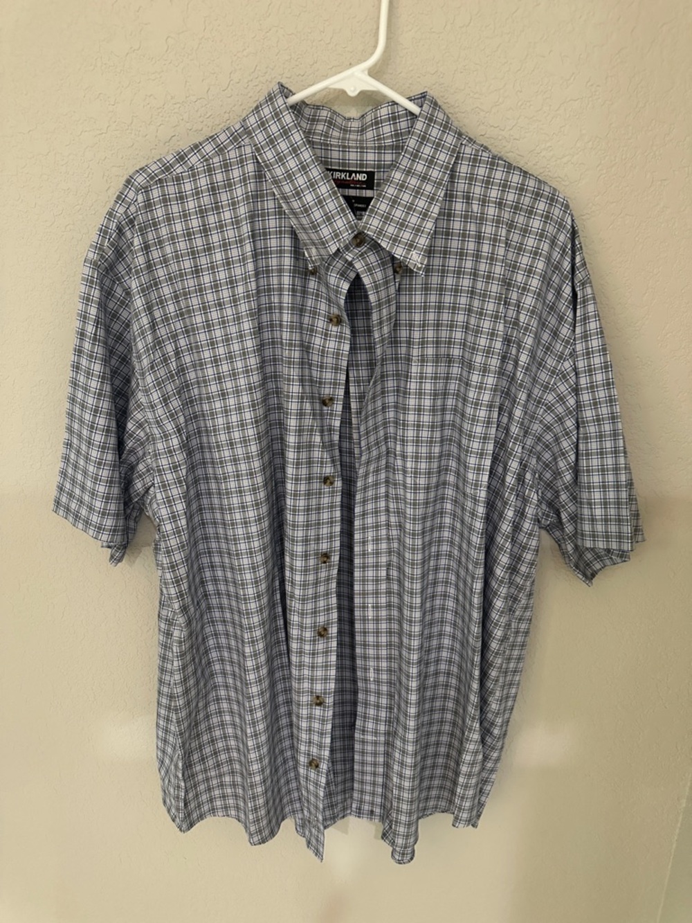 Kirkland Signature Short-Sleeve Plaid Button-Down Shirt - Blue & Gray
